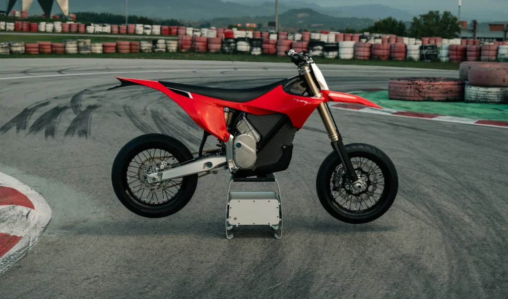 Stark VARG SM electric supermoto in Stark Red