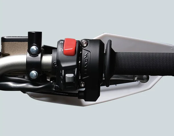 2025 Surron Ultra Bee - Image 7